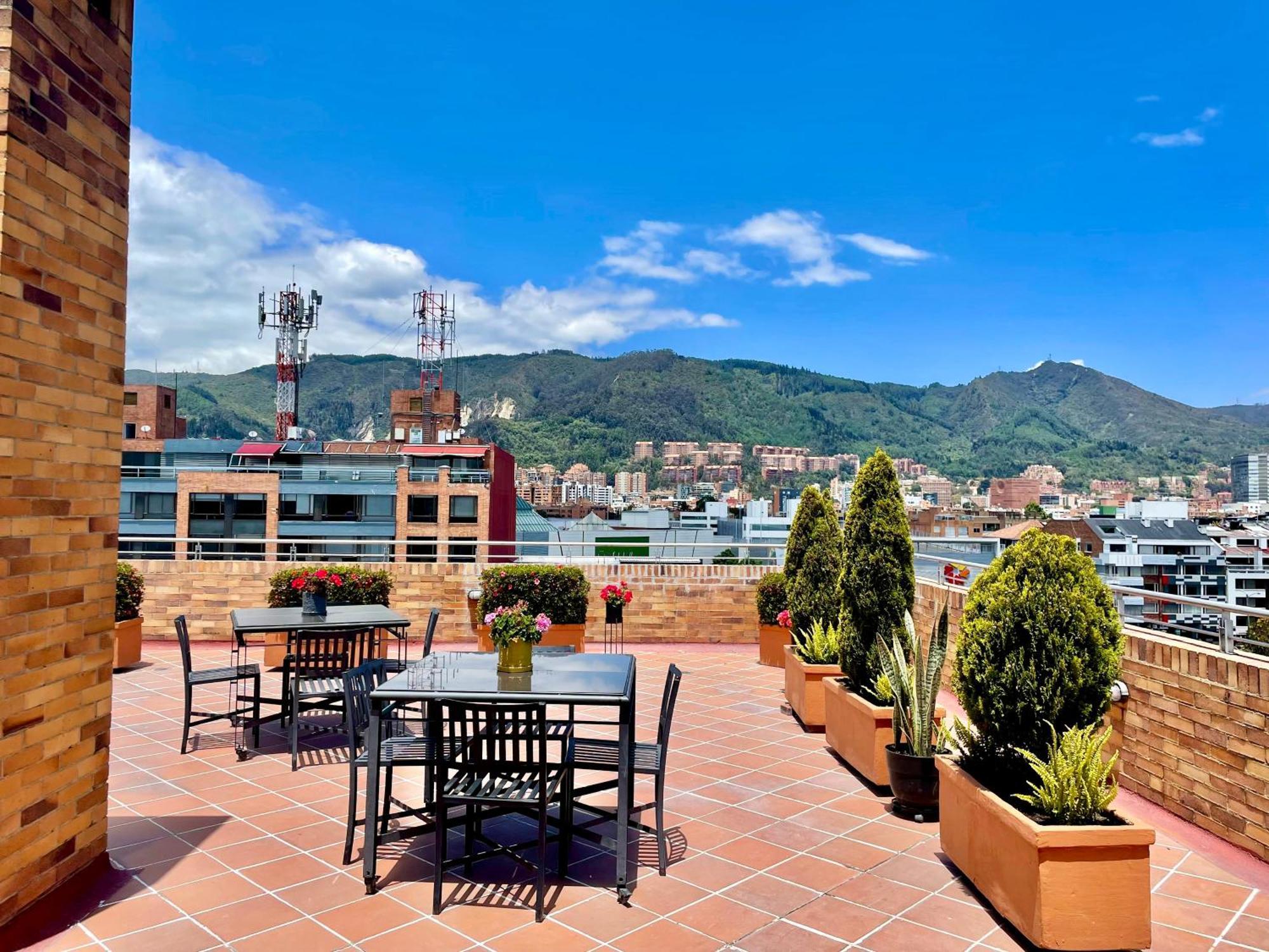 122 Plaza Apartahotel Bogotá Eksteriør billede